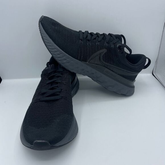 Nike React Inifinity Run Flyknit 2 Men's 8.5,9,10.5,11.5,13 Black CT2357-003 - Picture 1 of 5